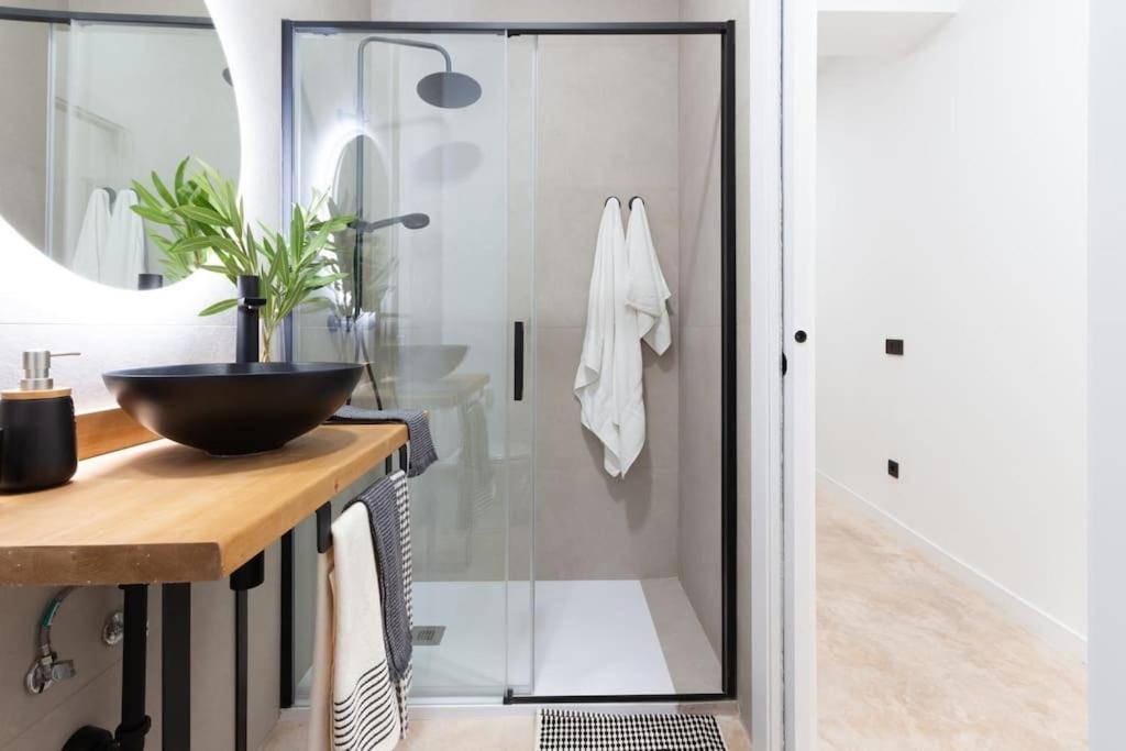 Vlc Host - Manya Apartment Valencia Exterior photo
